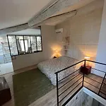 Charmante Maison En Arles : La Roquette